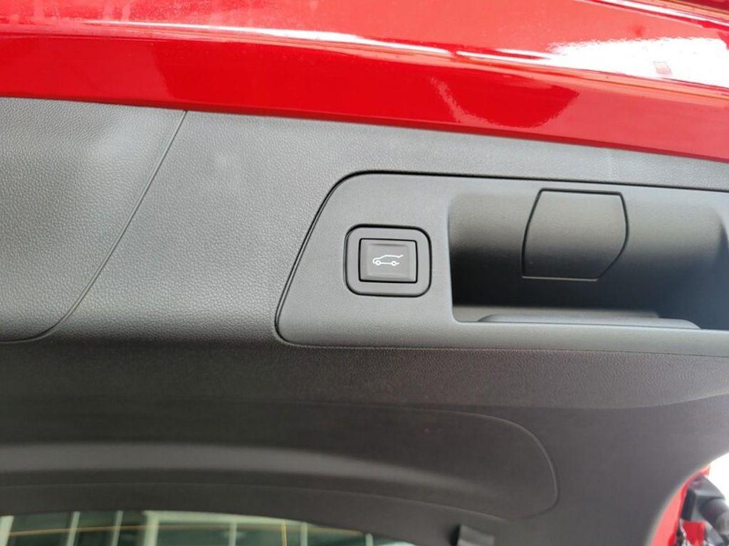 new 2025 Buick Envision car, priced at $40,310