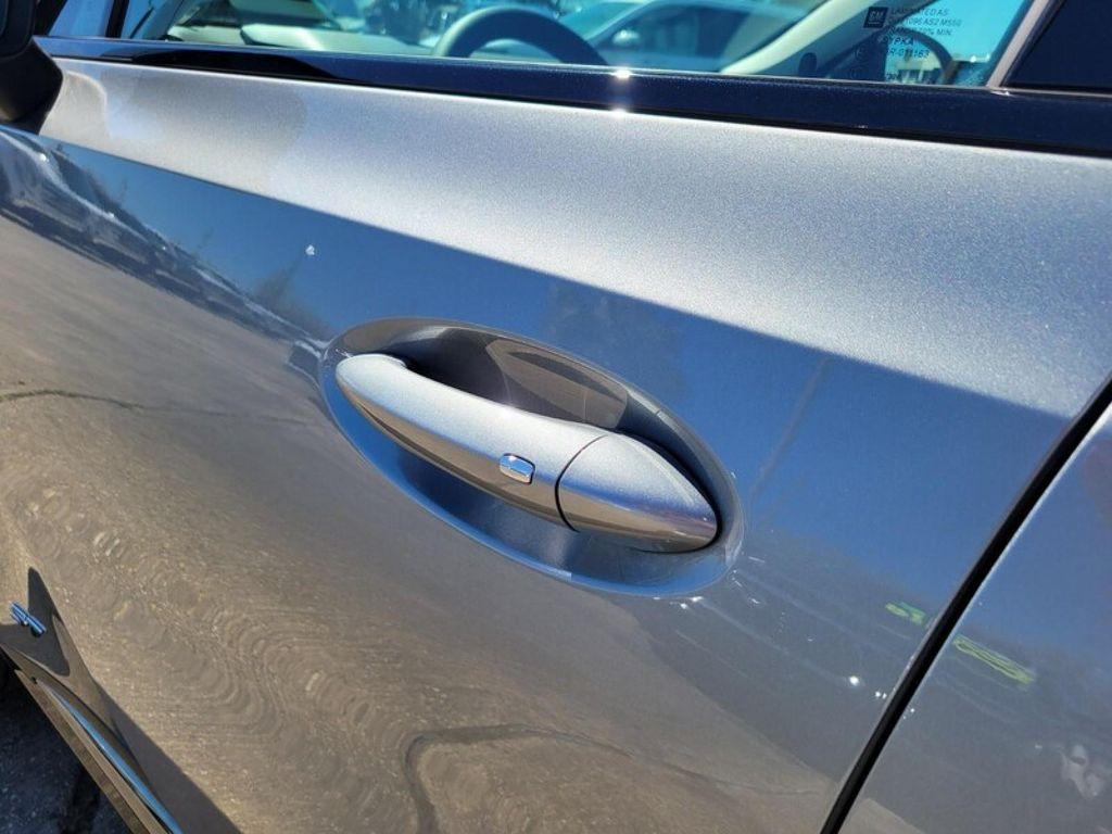 new 2025 Buick Envision car, priced at $36,740