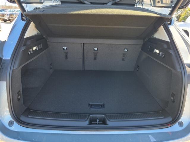 new 2025 Buick Envision car, priced at $39,240