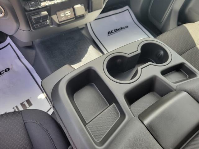 new 2025 GMC Sierra 1500 car, priced at $33,070