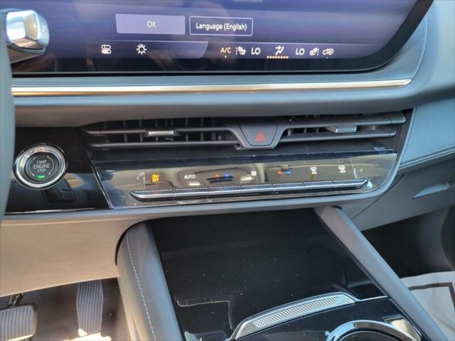 new 2025 Buick Envision car, priced at $44,595