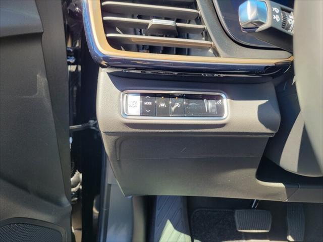 new 2025 Buick Envision car, priced at $44,595