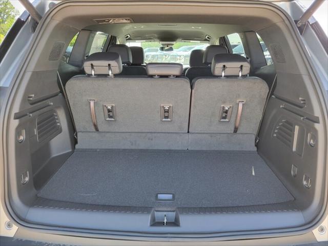 new 2025 GMC Acadia car, priced at $46,970