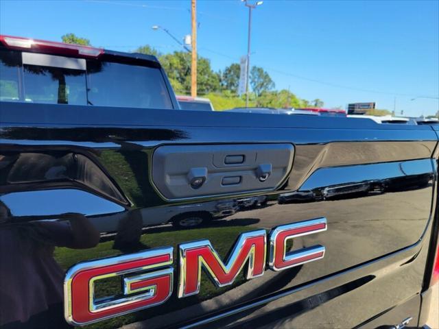 new 2025 GMC Sierra 1500 car, priced at $63,720