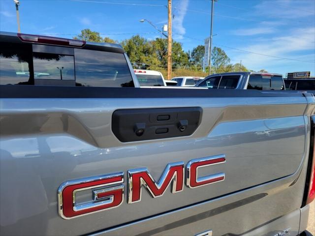 new 2025 GMC Sierra 1500 car, priced at $57,720