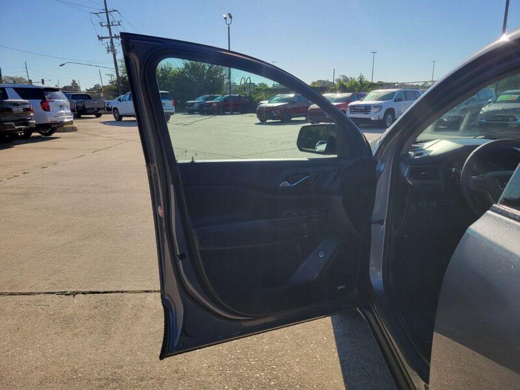 used 2022 GMC Acadia car, priced at $27,485