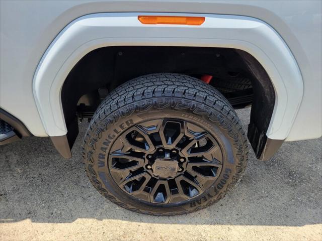 new 2025 GMC Sierra 2500 car, priced at $87,155