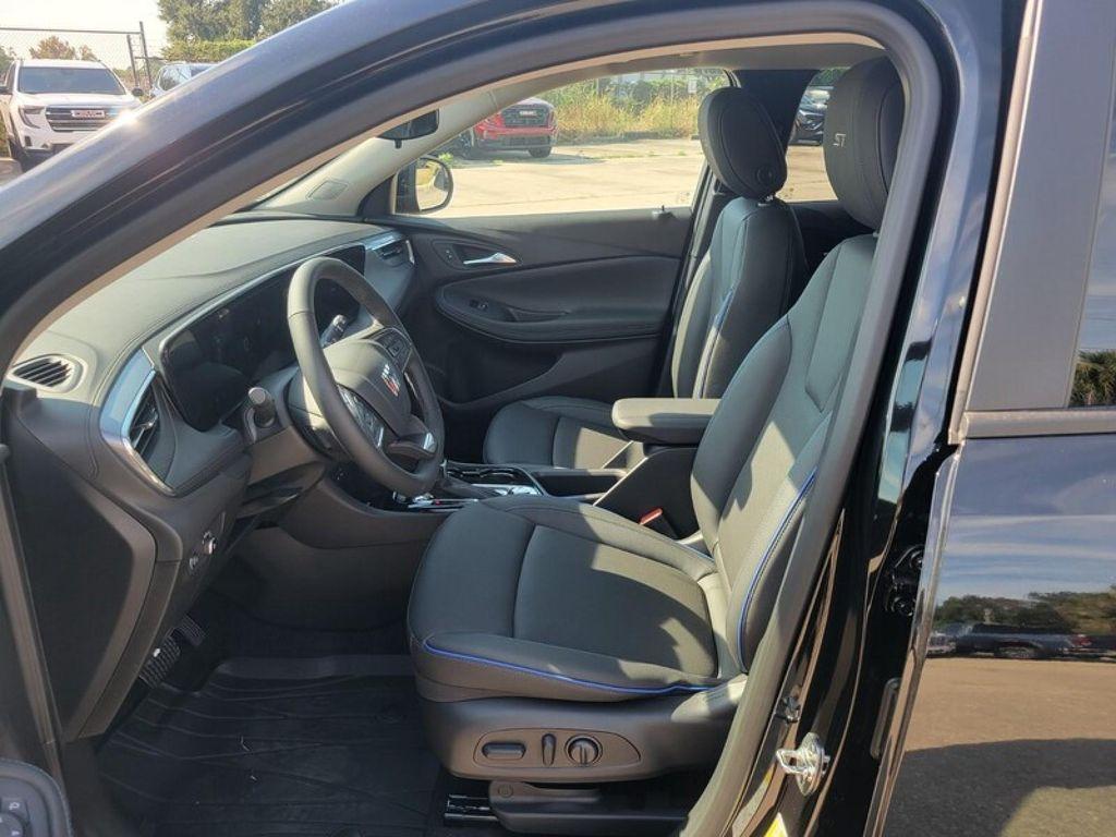 new 2026 Buick Encore GX car, priced at $30,345