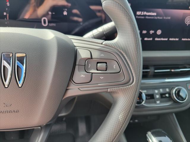 new 2025 Buick Envista car, priced at $25,195