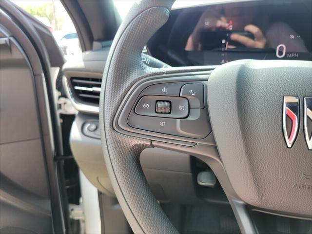new 2025 Buick Envista car, priced at $25,195