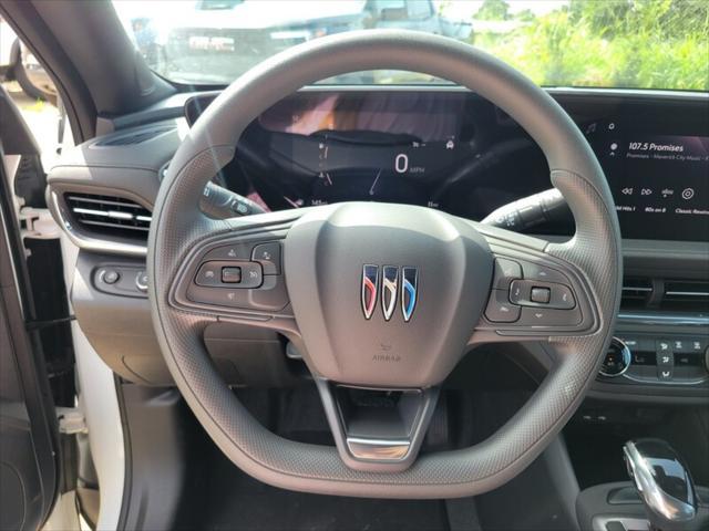 new 2025 Buick Envista car, priced at $25,195