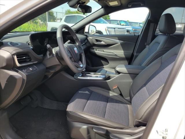 new 2025 Buick Envista car, priced at $25,195