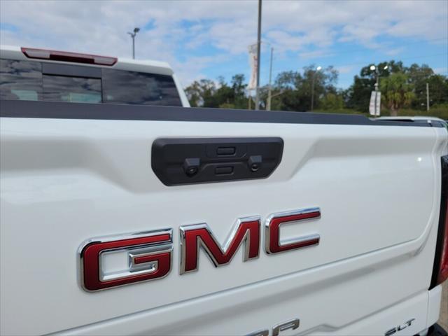 new 2025 GMC Sierra 1500 car, priced at $57,225