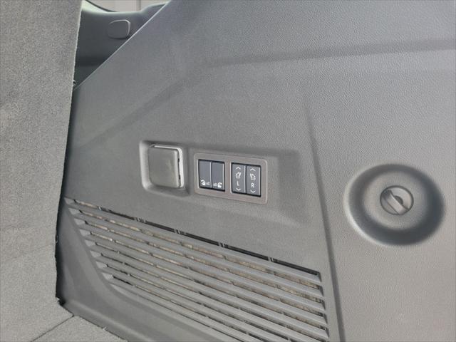 new 2025 GMC Yukon car, priced at $90,745