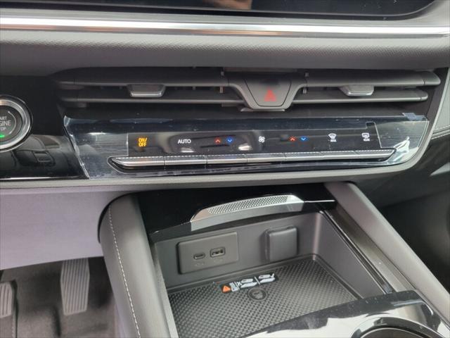 new 2025 Buick Envision car, priced at $36,740