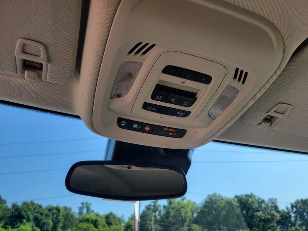 used 2021 Buick Envision car, priced at $23,415