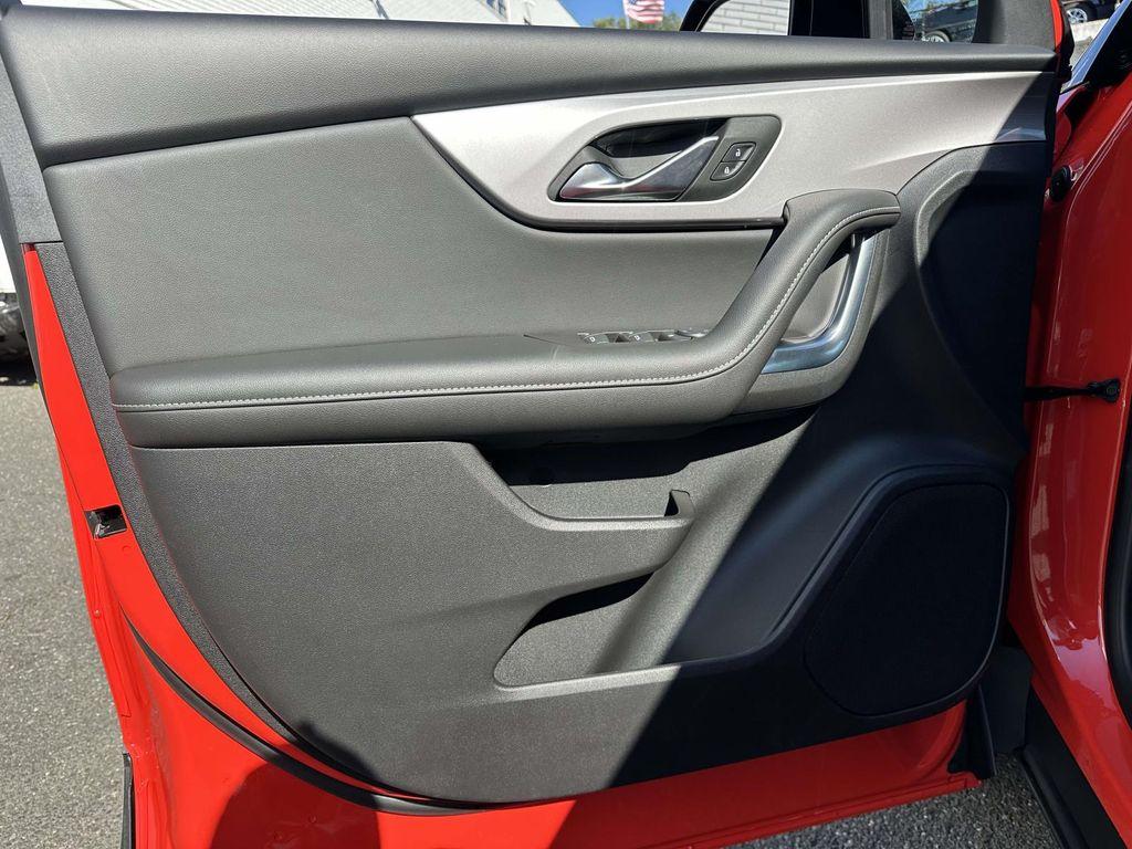 used 2025 Chevrolet Blazer car, priced at $27,898