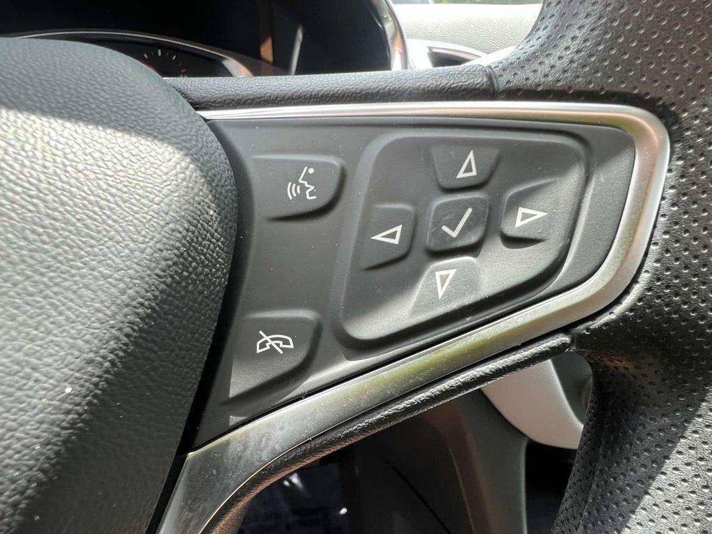 used 2022 Chevrolet Equinox car, priced at $16,393