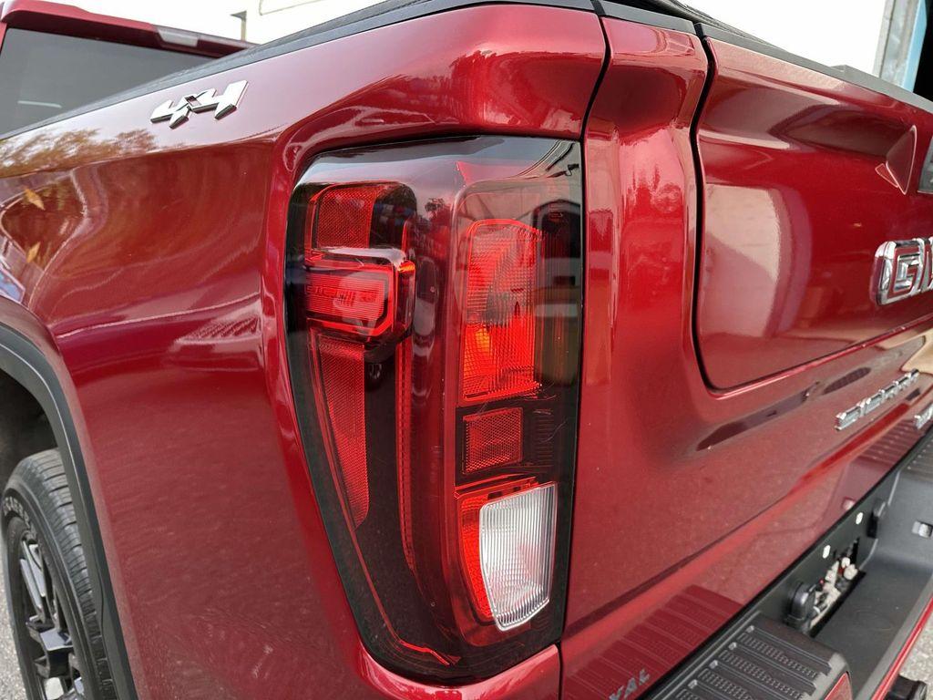 used 2022 GMC Sierra 1500 car, priced at $33,974