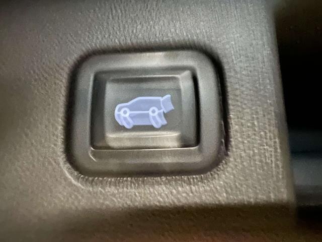 used 2022 Chevrolet Equinox car, priced at $21,098