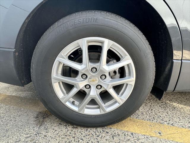used 2022 Chevrolet Equinox car, priced at $17,512