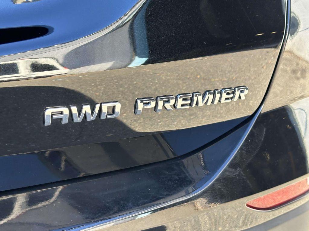 used 2022 Chevrolet Equinox car, priced at $22,518