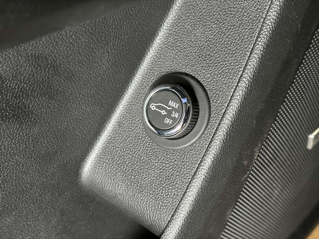 used 2022 Chevrolet Traverse car, priced at $31,992