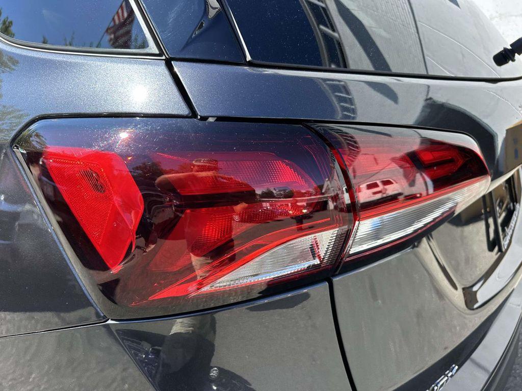 used 2022 Chevrolet Equinox car, priced at $17,124