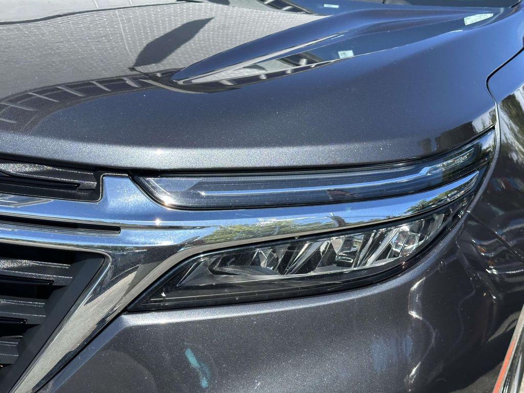 used 2022 Chevrolet Equinox car, priced at $17,124