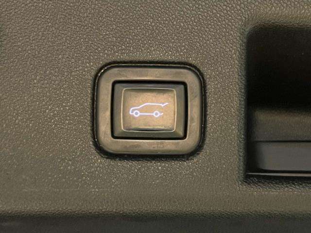 used 2022 Chevrolet Equinox car, priced at $24,681