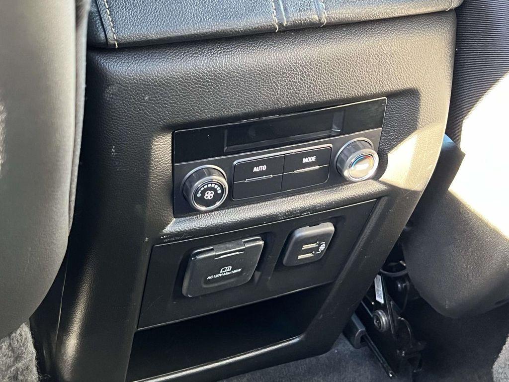 used 2023 Chevrolet Traverse car, priced at $27,198