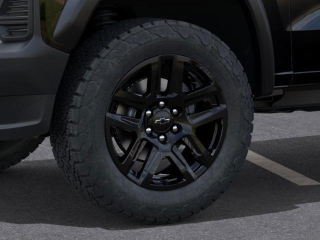 new 2025 Chevrolet Colorado car, priced at $49,490