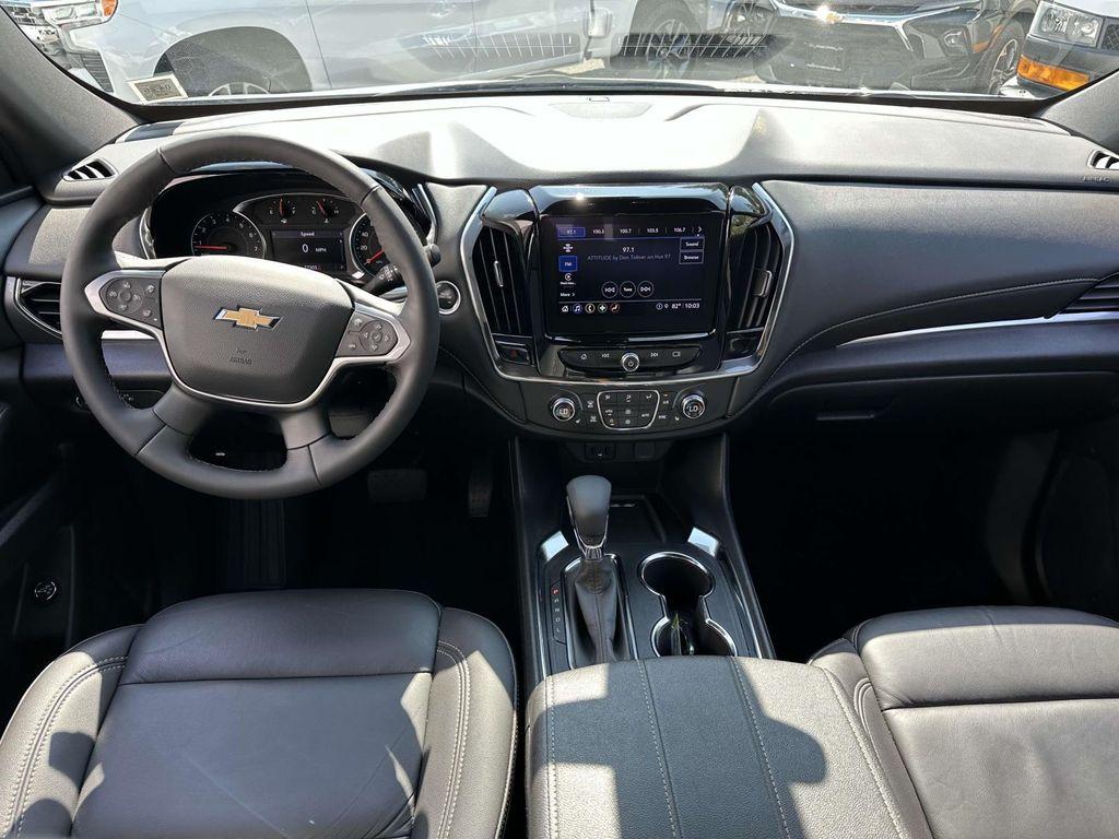used 2023 Chevrolet Traverse car, priced at $28,991
