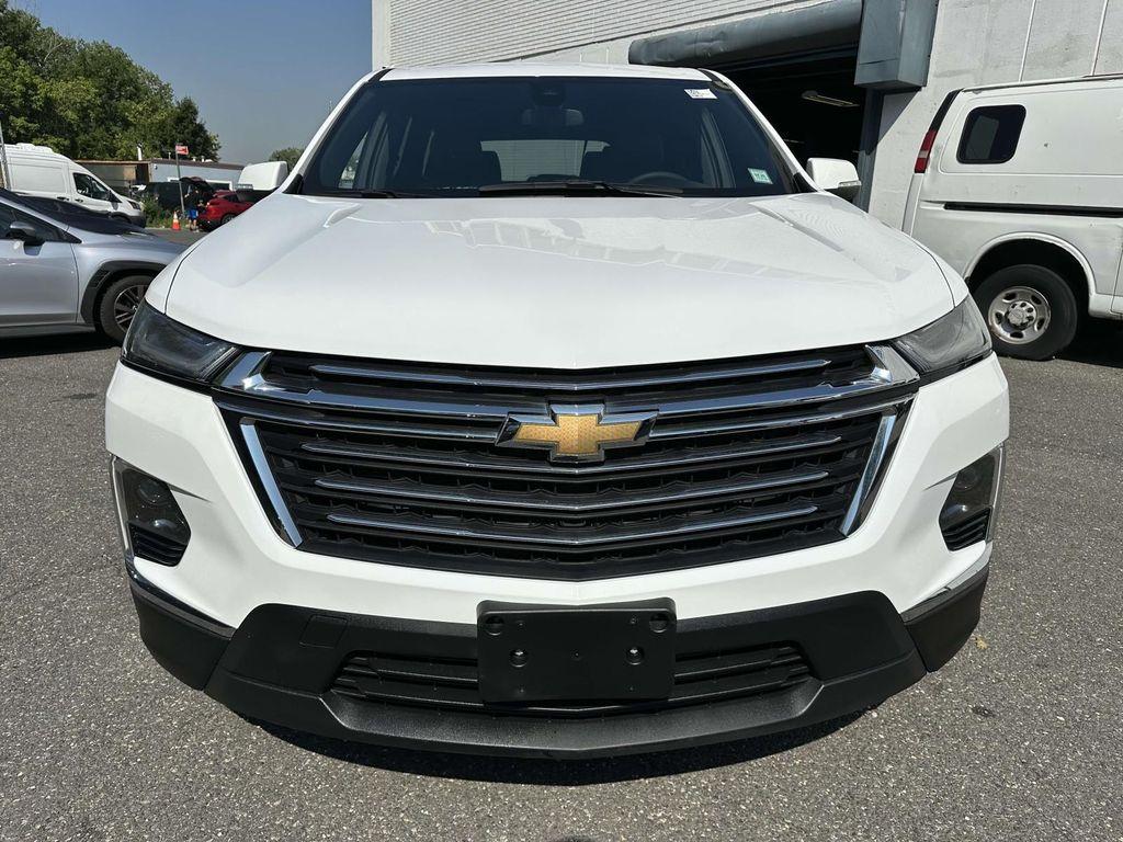 used 2023 Chevrolet Traverse car, priced at $28,991