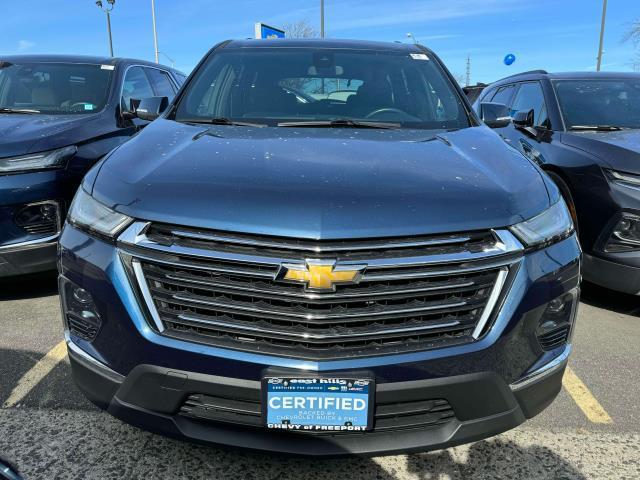 used 2022 Chevrolet Traverse car, priced at $26,492