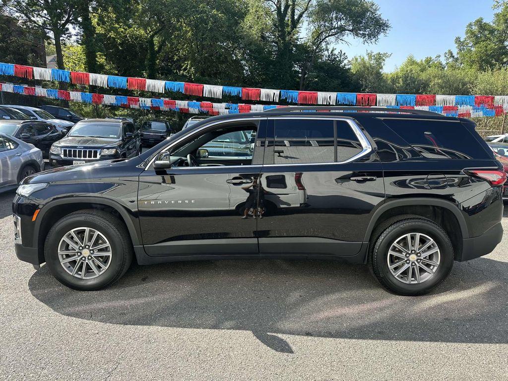 used 2023 Chevrolet Traverse car, priced at $28,991