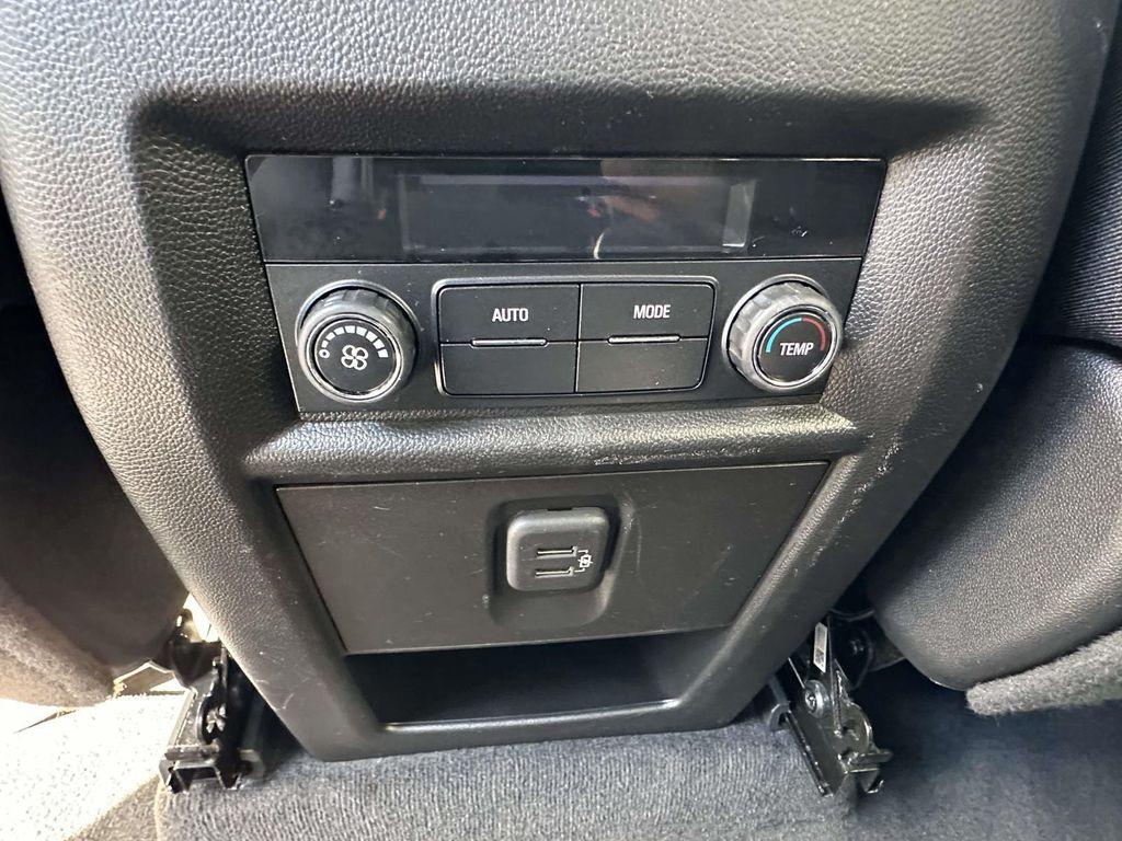 used 2023 Chevrolet Traverse car, priced at $30,888