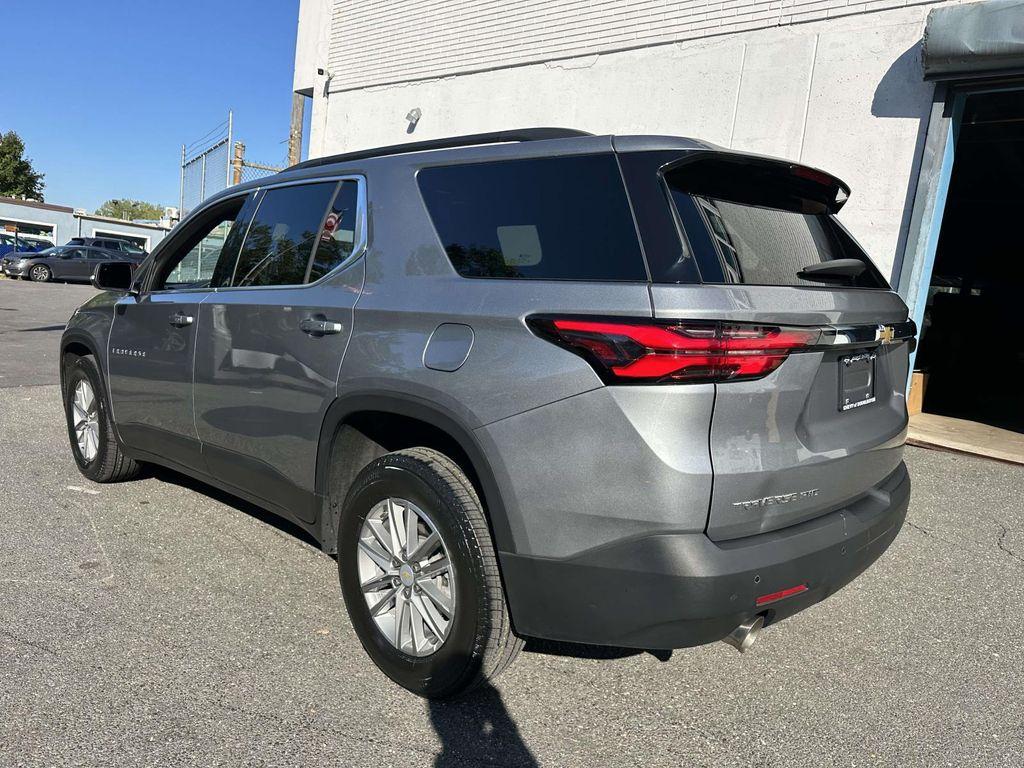 used 2023 Chevrolet Traverse car, priced at $30,888