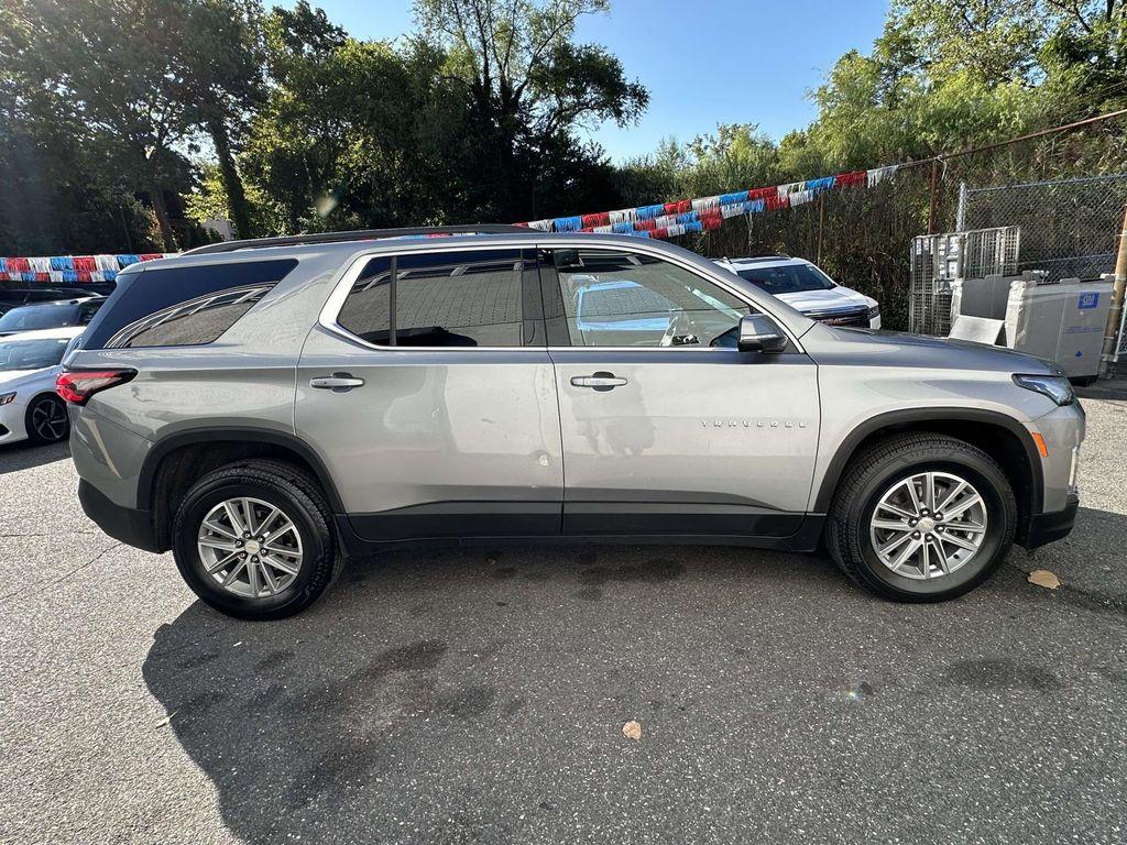 used 2023 Chevrolet Traverse car, priced at $30,888