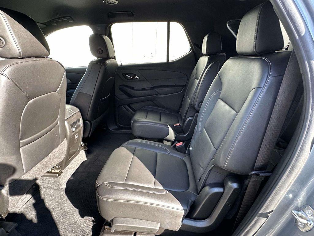 used 2023 Chevrolet Traverse car, priced at $30,888