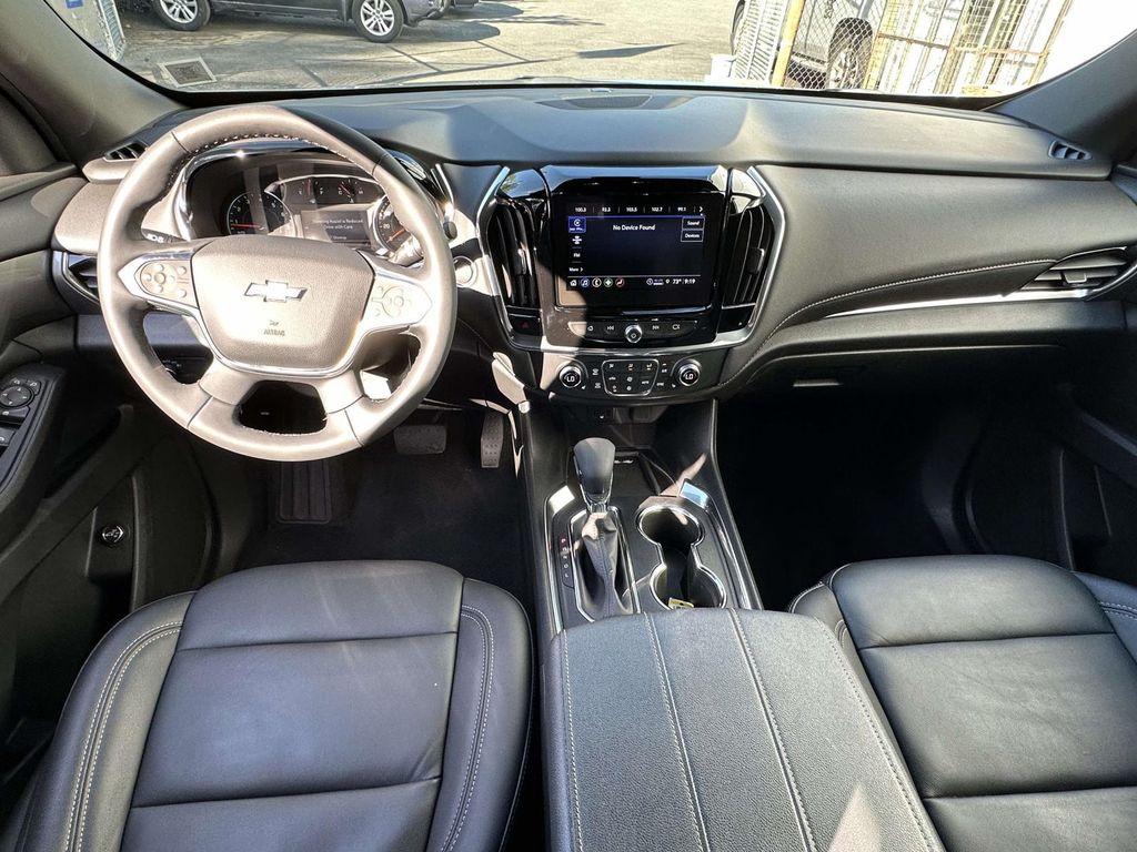 used 2023 Chevrolet Traverse car, priced at $30,888