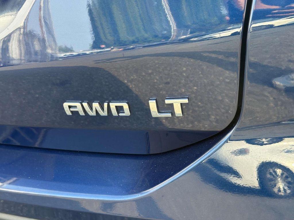 used 2022 Chevrolet Equinox car, priced at $21,327