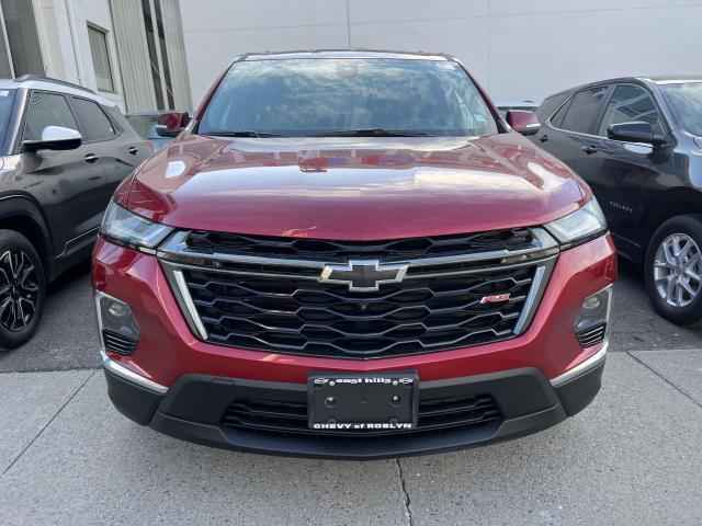 used 2022 Chevrolet Traverse car, priced at $34,399