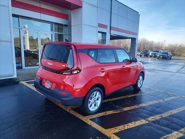 used 2022 Kia Soul car, priced at $15,478