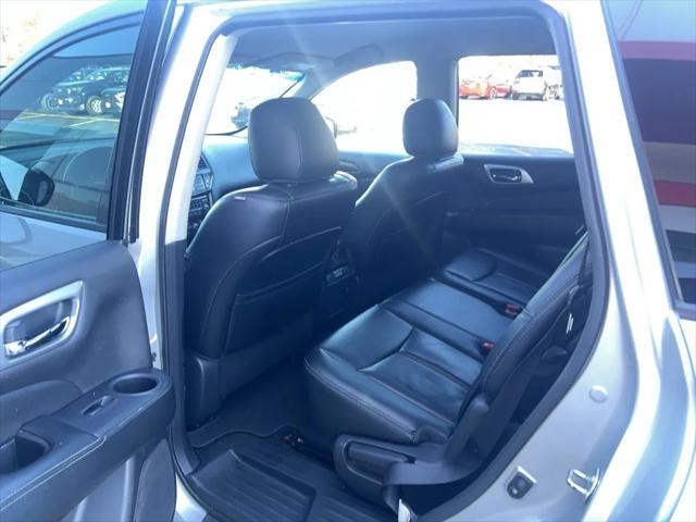 used 2015 Nissan Pathfinder car, priced at $9,934