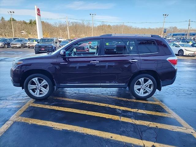 used 2011 Toyota Highlander car, priced at $10,792