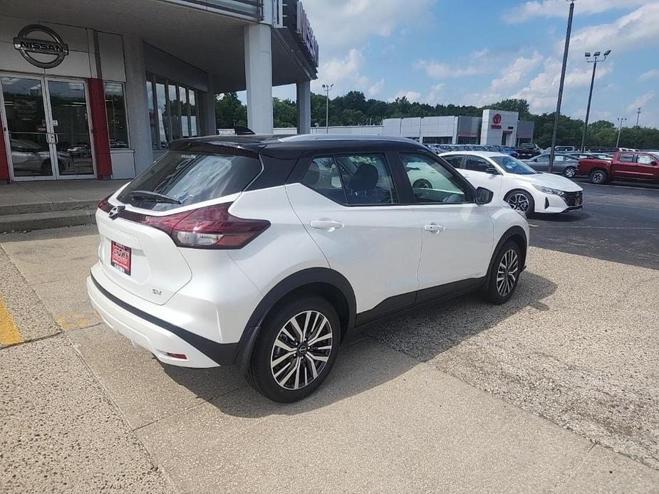 new 2024 Nissan Kicks car, priced at $25,697