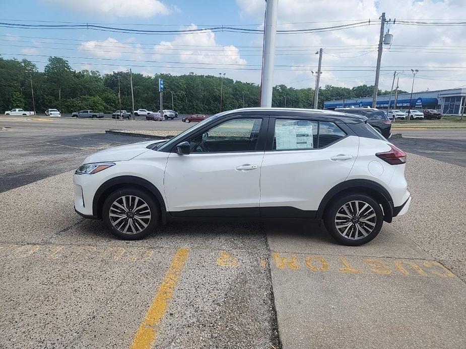 new 2024 Nissan Kicks car, priced at $25,697