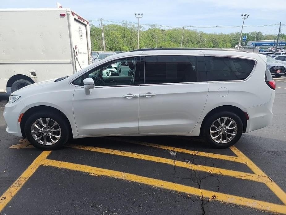 used 2022 Chrysler Pacifica car, priced at $36,904