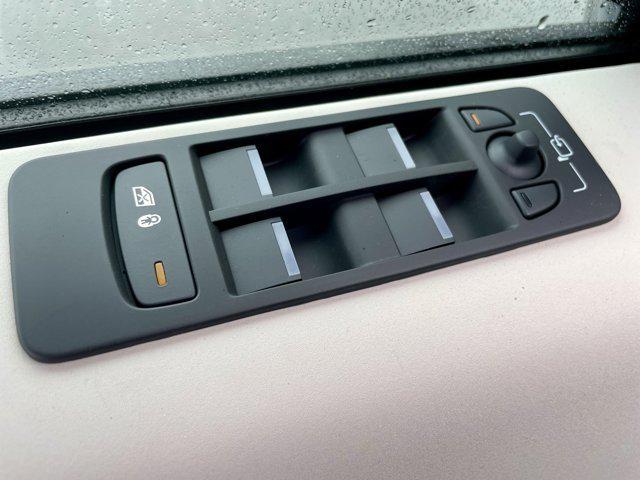 new 2025 Land Rover Discovery Sport car, priced at $53,573